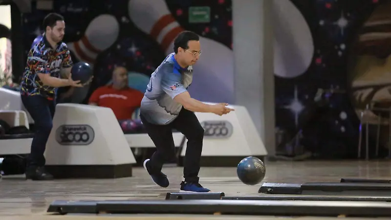 Los mejores bolichistas del país en el Durango Open 